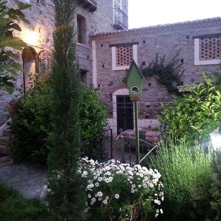 La Gatta Sul Tetto Bed & Breakfast Rossano Exterior photo