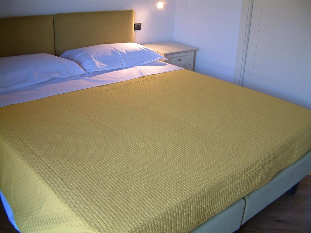 La Gatta Sul Tetto Bed & Breakfast Rossano Room photo
